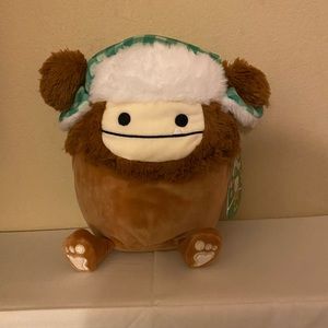 8” Benny Squishmallow